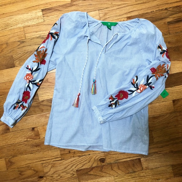 Dip Tops - NWT Embroidered Boho Blouse